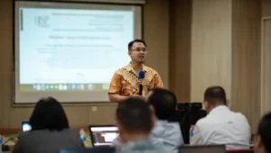 scientific-writing-camp-for-graduate-students-08076-1536x1024_copy_384x256